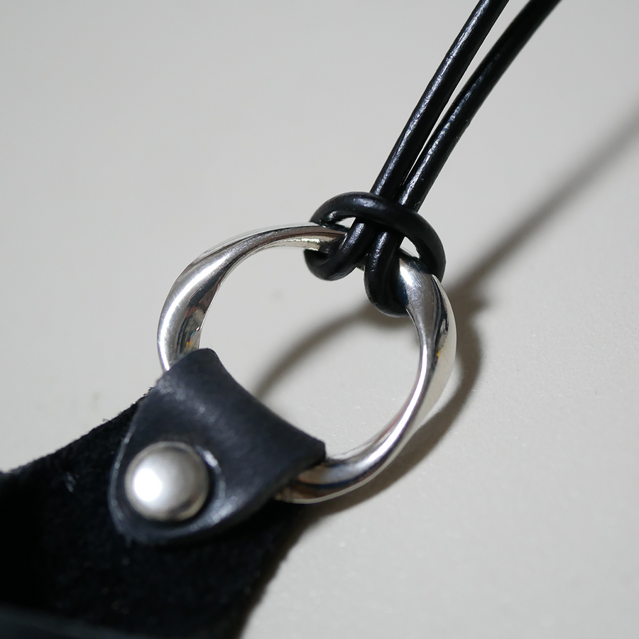 MS512/ Leather necklace(Glasses/Pen holder)