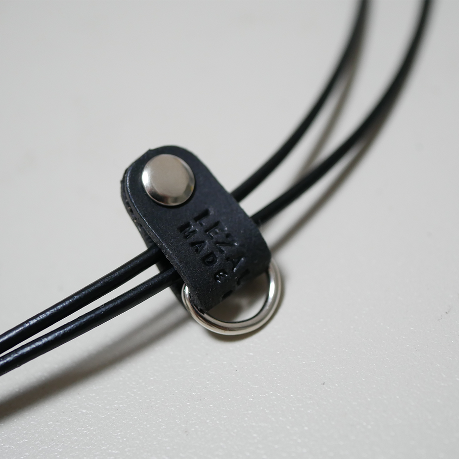 MS512/ Leather necklace(Glasses/Pen holder)