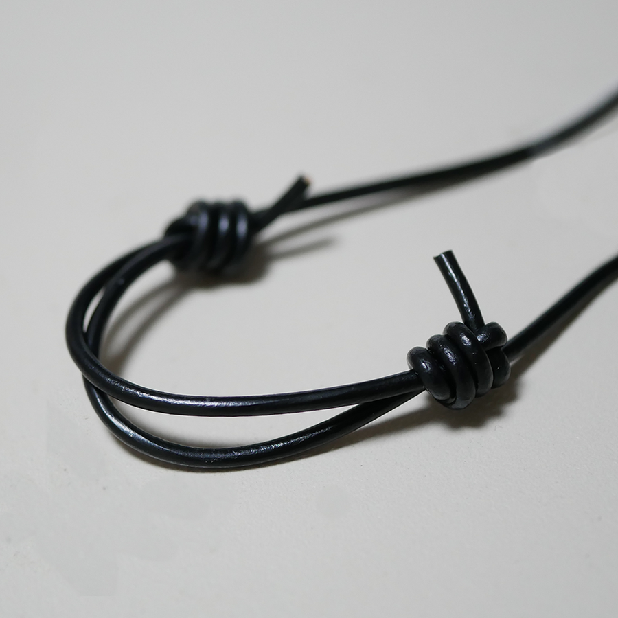 MS512/ Leather necklace(Glasses/Pen holder)