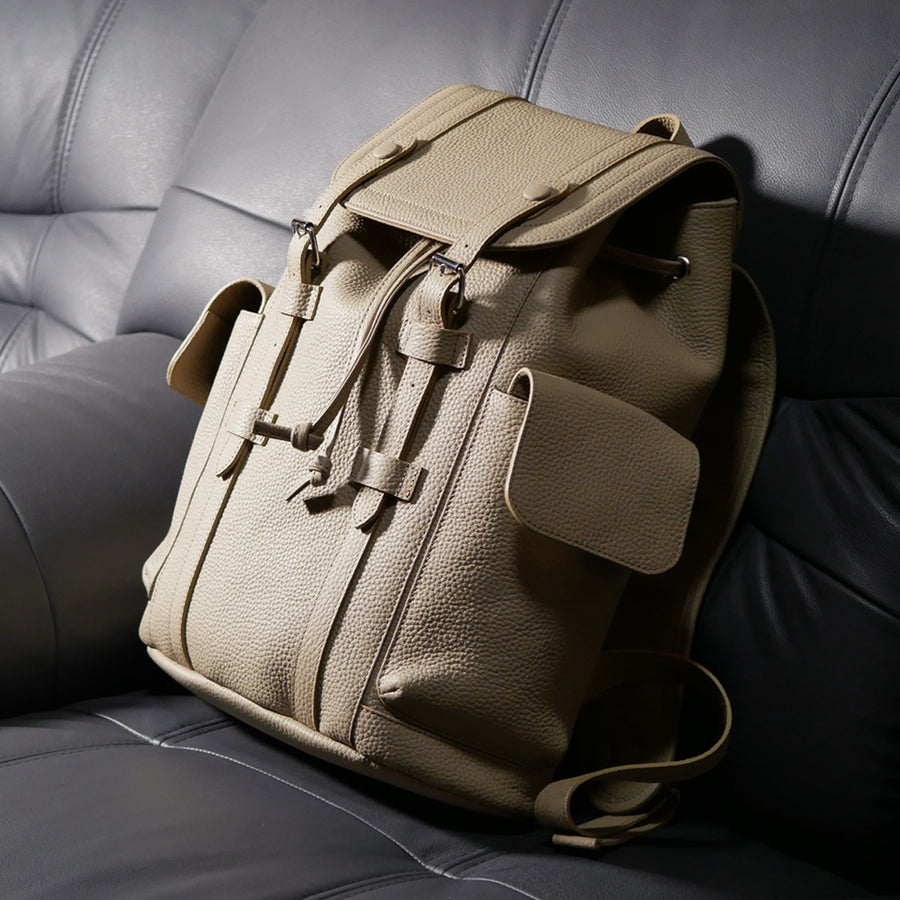BR705/Emboss Daypack