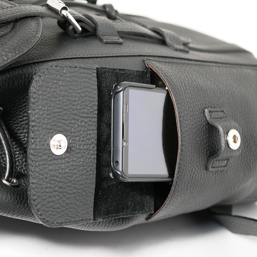 BR705/Emboss Daypack