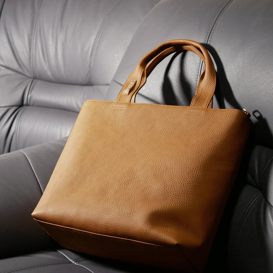 BR706/Emboss Topcover A4Tote